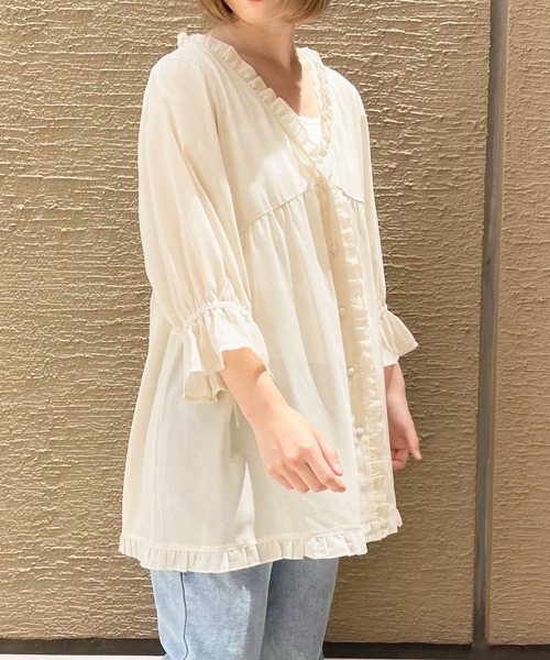 Vネックフリルブラウス【ZOZOTOWN限定アイテム】（シャツ