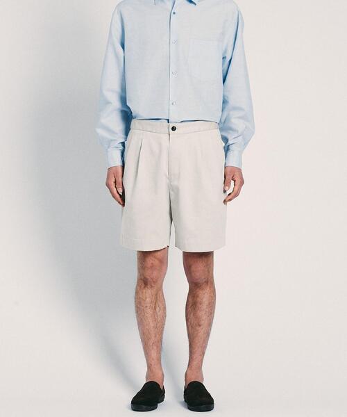 UNITED ARROWS(ユナイテッドアローズ)の「<UNITED ARROWS > ノーフェイド デニム ショーツ(その他パンツ・メンズ・ベージュ/ネイビー・SMALL/MEDIUM/LARGE/X-LARGE)」の2枚目の写真