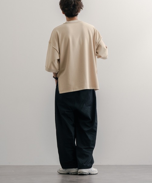 epnok(エプノック)の「ミニ裏毛裏使いTee(Tシャツ/カットソー・メンズ・ベージュ/ライトカーキ/グレイッシュブルー・SMALL/MEDIUM/LARGE)」の21枚目の写真