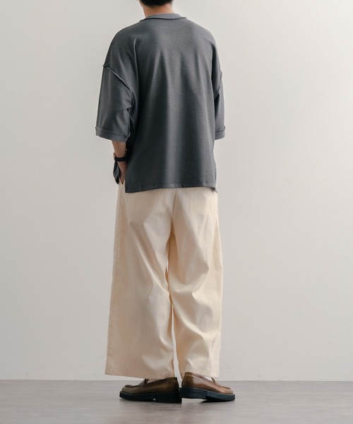 epnok(エプノック)の「ミニ裏毛裏使いTee(Tシャツ/カットソー・メンズ・ベージュ/ライトカーキ/グレイッシュブルー・SMALL/MEDIUM/LARGE)」の5枚目の写真