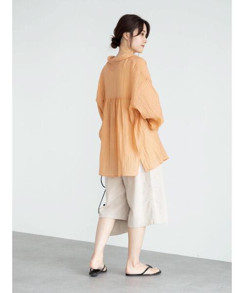 Green　Parks（グリーンパークス）の「ワッシャーシアーシャツ＊（シャツ/ブラウス・レディース・オリーブ/オレンジ/グレイッシュベージュ・FREE）」の7枚目の写真