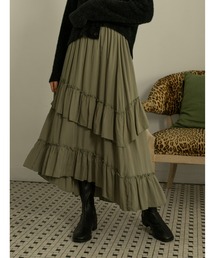 前後差フリルティアードスカート