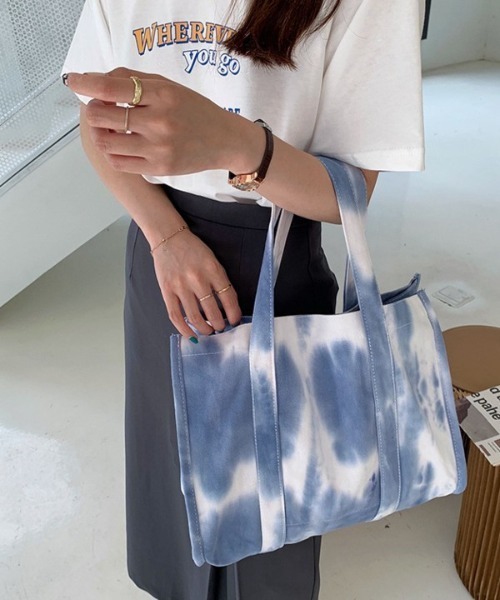 Loco Ocean(ロコオーシャン)の「A4収納可 タイダイキャンバス トートバッグ(トートバッグ・レディース・オレンジ/ブラック/ブルー・ONE SIZE)」の9枚目の写真