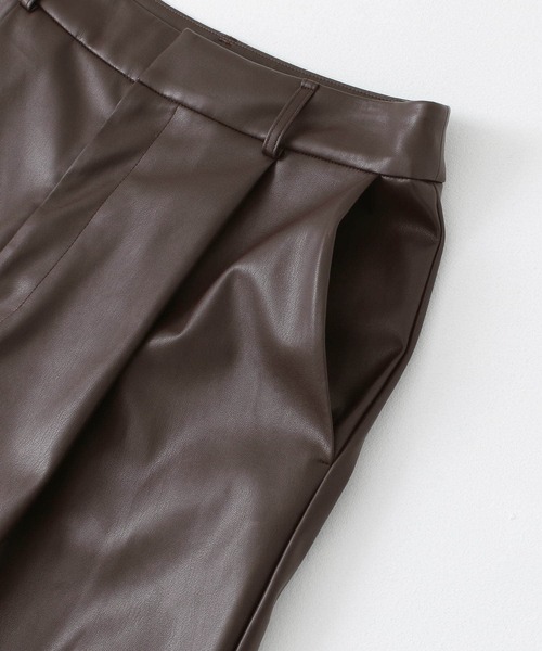 URBAN RESEARCH（アーバンリサーチ）の「フェイクレザータックパンツ