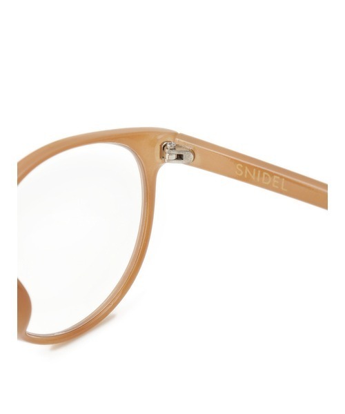 SNIDEL（スナイデル）の「【SNIDEL　EYEWEAR】太フレーム PCメガネ（メガネ・レディース・ブラック/ベージュ/モカ・FREE）」の12枚目の写真