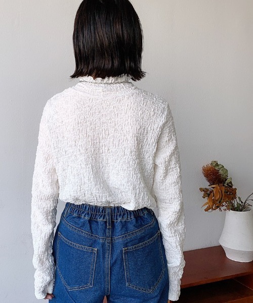 VANNIE U（ヴァニーユー）の「しゅわしゅわハイネックT（Tシャツ/カットソー・レディース・テラコッタ/ブラック/マスタード/オリーブ/アイボリー・FREE）」の7枚目の写真