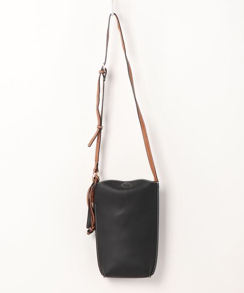 Coo+i(クーイ)の「ゲートポケット ミニショルダーバッグ(ショルダーバッグ・レディース・モカ/カーキ/ブラウン/ブラック/ベージュ・FREE)」の8枚目の写真