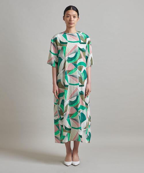 極美品✨ロエフ シルクプリントワンピース シルク100 マキシ丈 緑 定価約8万 LOEFF（ロエフ）の「＜LOEFF（ロエフ）＞シルク プリント