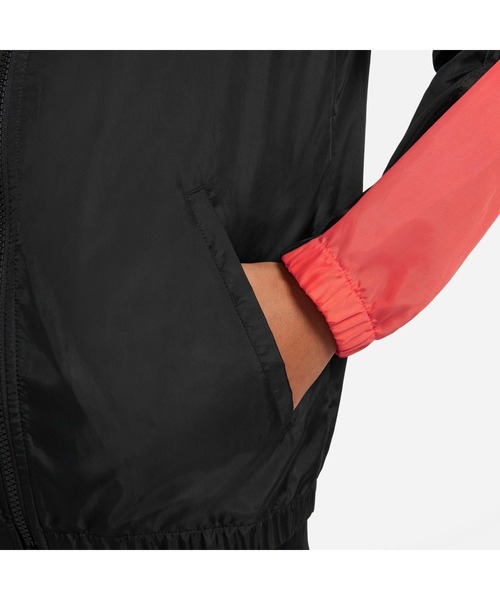 NIKE（ナイキ）の「ナイキ NIKE ナイキ YTH NSW ウーブン トラック スーツ（ナイロンジャケット・キッズ・ブラック/ダークブルー/スモークピンク・140cm/150cm/160cm/130cm）」の7枚目の写真