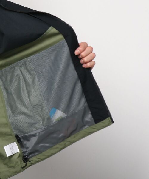 Columbia(コロンビア)の「columbia/コロンビア ヴィザボナパスジャケット ナイロンジャケット/無地 撥水/マウンテンパーカー PM3864(マウンテンパーカー・メンズ・ブラック/カーキ/カーキ系・XL/M/L)」の5枚目の写真
