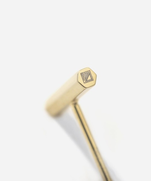 Vaya Con Dios（ヴァヤコンディオス）の「【VayaConDios/ヴァヤコンディオス】stainless hexagon bar pierce［両耳用］（ピアス（両耳用）・メンズ・シルバー/ゴールド/ブラック・FREE）」の17枚目の写真