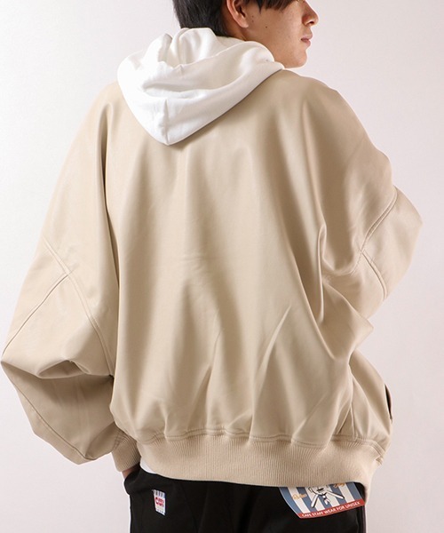 SUGGESTION(サジェッション)の「【SUGGESTION】PUバルーンシルエットボリュームスリーブボマージャケット(MA-1・メンズ・ブラック/アイボリー/グレイッシュブルー・M/L)」の22枚目の写真