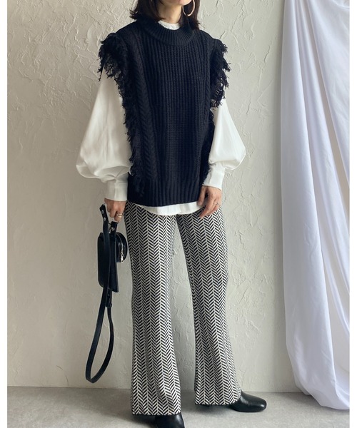 She's Closet(シーズクローゼット)の「ケーブル&片畦編みフリンジニットベスト(ベスト・レディース・ブラック/カーキ/ブルーグレー/アイボリー・FREE)」の15枚目の写真