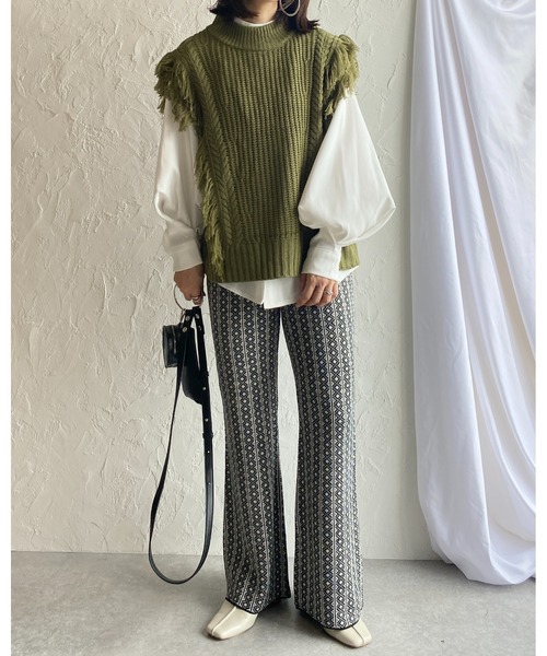 She's Closet(シーズクローゼット)の「ケーブル&片畦編みフリンジニットベスト(ベスト・レディース・ブラック/カーキ/ブルーグレー/アイボリー・FREE)」の16枚目の写真