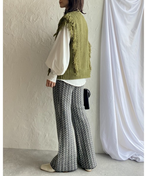 She's Closet(シーズクローゼット)の「ケーブル&片畦編みフリンジニットベスト(ベスト・レディース・ブラック/カーキ/ブルーグレー/アイボリー・FREE)」の17枚目の写真