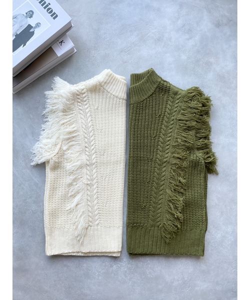She's Closet(シーズクローゼット)の「ケーブル&片畦編みフリンジニットベスト(ベスト・レディース・ブラック/カーキ/ブルーグレー/アイボリー・FREE)」の18枚目の写真