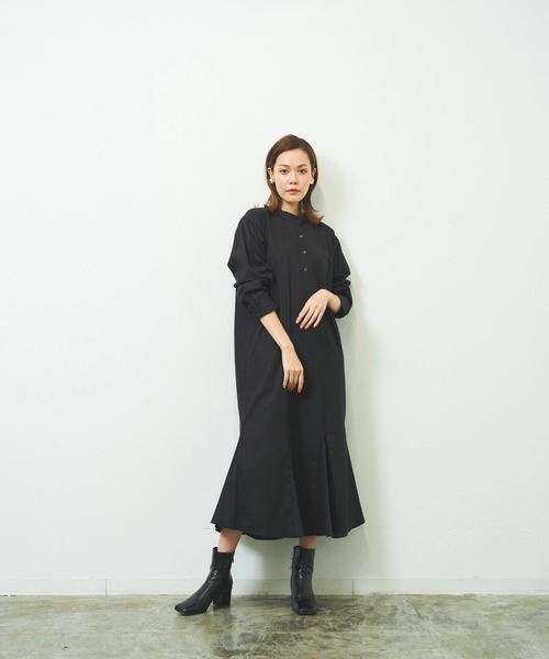 HERENCIA（ヘレンチア）の「裾マチ入り コットンツイル バンド マーメイド ロング ワンピース（ワンピース・レディース・カーキ/ブラック/パープル/ベージュ・MEDIUM）」の10枚目の写真