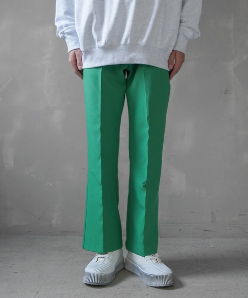 SPINNS（スピンズ）の「センタープレス セミフレアカラーパンツ（スラックス・メンズ・レッド/イエロー/グリーン/ロイヤルブルー・M/L）」の22枚目の写真