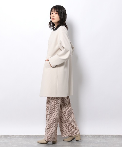 LAKOLE（ラコレ）の「ウーリーテックラウンドカラーハーフコート / 953531（ノーカラーコート・レディース・ライトグレー/ブラック/ライトベージュ・SMALL/MEDIUM）」の16枚目の写真