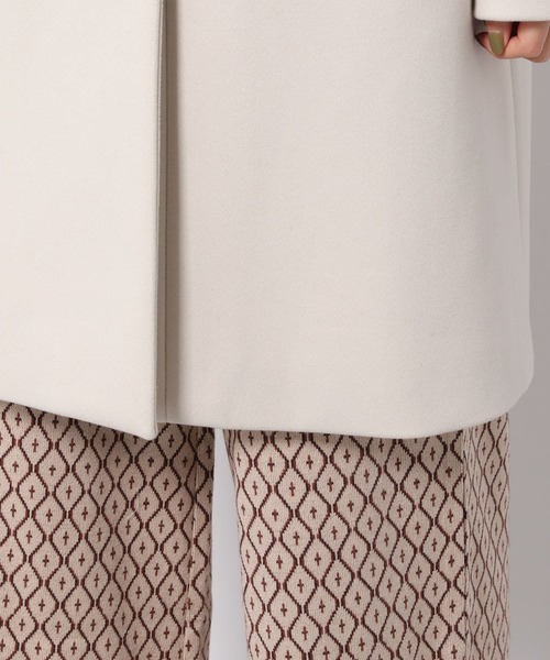 LAKOLE（ラコレ）の「ウーリーテックラウンドカラーハーフコート / 953531（ノーカラーコート・レディース・ライトグレー/ブラック/ライトベージュ・SMALL/MEDIUM）」の17枚目の写真