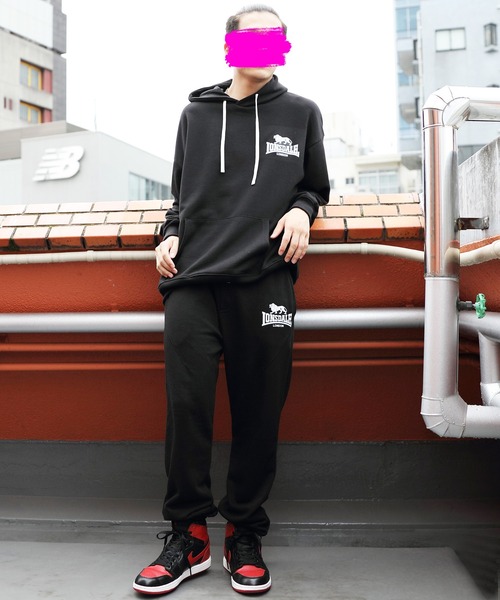 LONSDALE（ロンズデール）の「LONSDALE ロゴスウェットパンツ（スウェットパンツ・メンズ・ブラック/ホワイト・MEDIUM/X-LARGE/LARGE）」の5枚目の写真