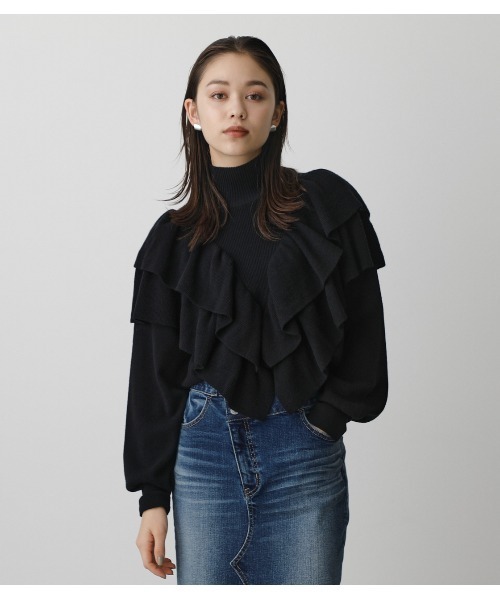 AZUL by moussy(アズールバイマウジー)の「BIG FRILL KNIT TOPS/ビックフリルニットトップス(ニット/セーター・レディース・ブラック/ブラウン/グレー・SMALL/MEDIUM)」の1枚目の写真