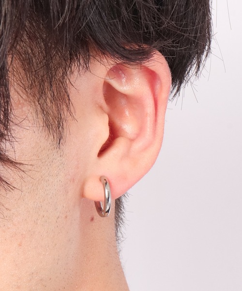 FUNALIVE（ファンアライブ）の「JON ステンレスイヤーカフ 両耳２点セット（イヤーカフ・メンズ・ライトブルー/ブラック/ピンク/シルバー/ゴールド・FREE）」の4枚目の写真