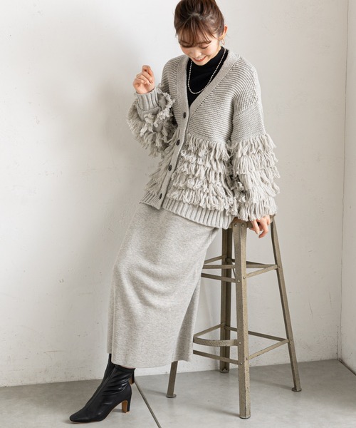 prose verse（プロズヴェール）の「フリンジカーデ×ニットスカートセットアップ（カーディガン/ボレロ・レディース・アイボリー/グレー/ネイビー・ﾌﾘ-）」の2枚目の写真