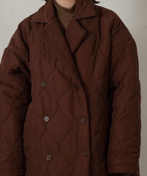 lawgy(ラウジー)の「quilting double button outer(その他アウター・レディース・ホワイト/ブラウン・FREE)」の16枚目の写真