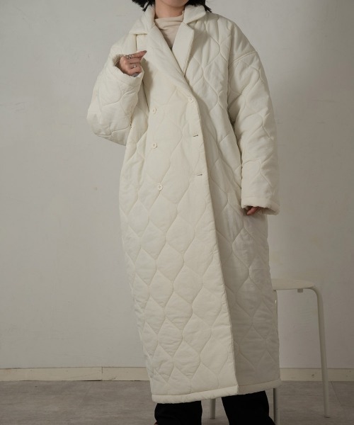 lawgy(ラウジー)の「quilting double button outer(その他アウター・レディース・ホワイト/ブラウン・FREE)」の5枚目の写真