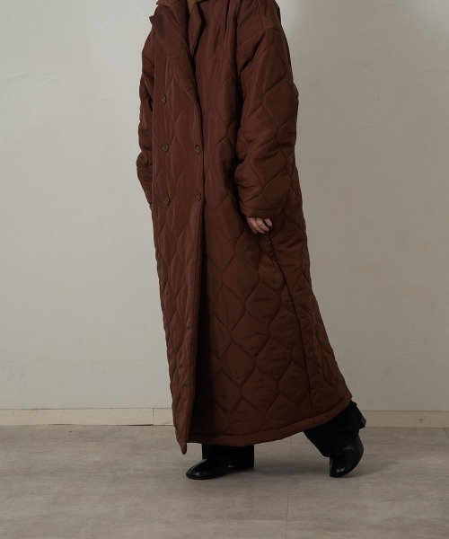 lawgy(ラウジー)の「quilting double button outer(その他アウター・レディース・ホワイト/ブラウン・FREE)」の14枚目の写真