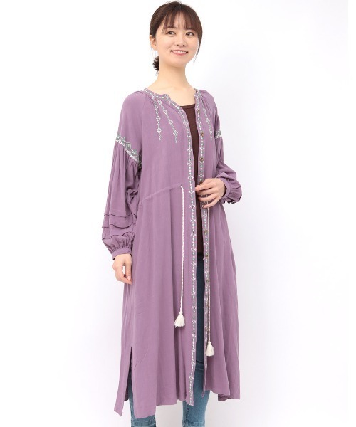 チチカカ(チチカカ)の「エスニック刺繍ワンピース(シャツワンピース・レディース・パープル/グリーン/アイボリー・FREE)」の6枚目の写真