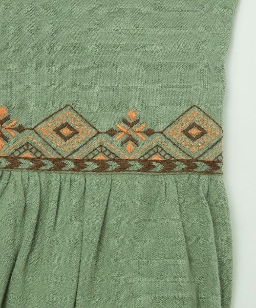 チチカカ(チチカカ)の「エスニック刺繍ワンピース(シャツワンピース・レディース・パープル/グリーン/アイボリー・FREE)」の15枚目の写真