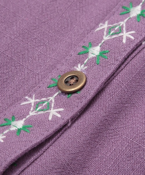 チチカカ(チチカカ)の「エスニック刺繍ワンピース(シャツワンピース・レディース・パープル/グリーン/アイボリー・FREE)」の19枚目の写真
