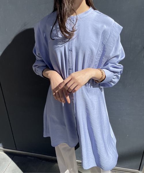 A part by（アパートバイ）の「Rn2wayチュニックブラウス 265049（シャツ/ブラウス・レディース・ライトグレー/ライトブルー/ブラック/オフホワイト・FREE）」の4枚目の写真