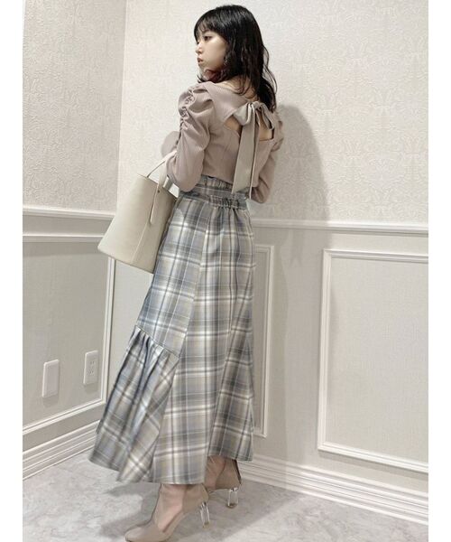 dazzlin（ダズリン）の「バックリボンパワショルカットトップス（Tシャツ/カットソー・レディース・ブラック/モカ/オフホワイト/ピンク/グレー・FREE）」の21枚目の写真