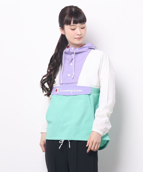 Champion（チャンピオン）の「【Champion】切替えナイロンアノラックジャケット（その他アウター・レディース・ホワイト・L/M）」の8枚目の写真