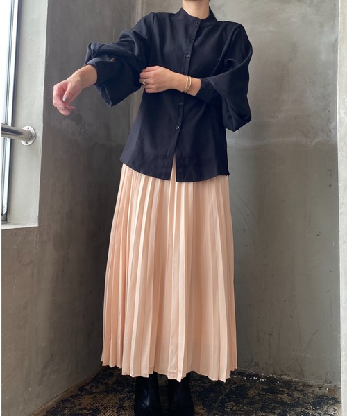 Doux Belle(ドゥーベル)の「ボリュームスリーブスタンドカラーシャツ(シャツ/ブラウス・レディース・ホワイト/ベージュ/ブルー/ブラック・X-LARGE/MEDIUM/LARGE)」の21枚目の写真