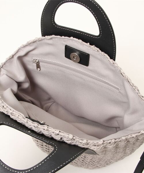 Q（キュー）の「くり手カゴバッグ（かごバッグ・レディース・ライトグレー/ブラウン・ONE SIZE）」の4枚目の写真