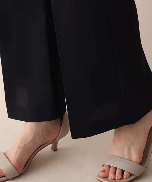 OPAQUE.CLIP（オペークドットクリップ）の「◆センタープレスフレア（その他パンツ・レディース・ネイビー/レモンイエロー/オフホワイト・36/38）」の8枚目の写真