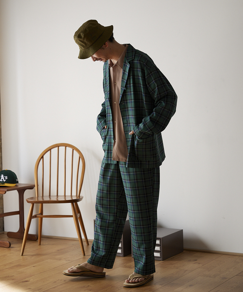 JOURNAL STANDARD relume(ジャーナルスタンダード レリューム)の「【ジャケット+パンツの2点SET】リラックスオーバーサイズセットアップ(シャツ/ブラウス・メンズ・ベージュ/ネイビー/グリーン・SMALL/MEDIUM/LARGE)」の5枚目の写真