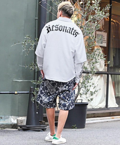 LUXSTYLE(ラグスタイル)の「フェイクレイヤードランダムロゴ長袖シャツ(シャツ/ブラウス・メンズ・ブラック/オフホワイト・M/L)」の19枚目の写真