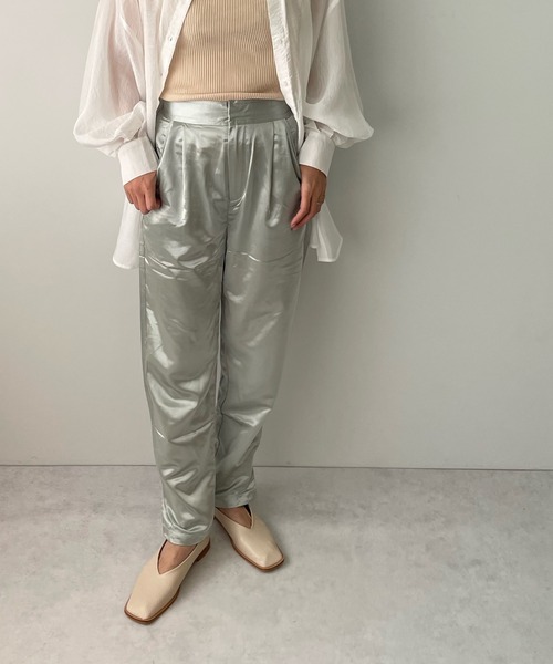 LE MORE(リモア)の「ヘムデザインサテンパンツ(その他パンツ・レディース・ベージュ/オレンジ/グリーン・S/M)」の16枚目の写真