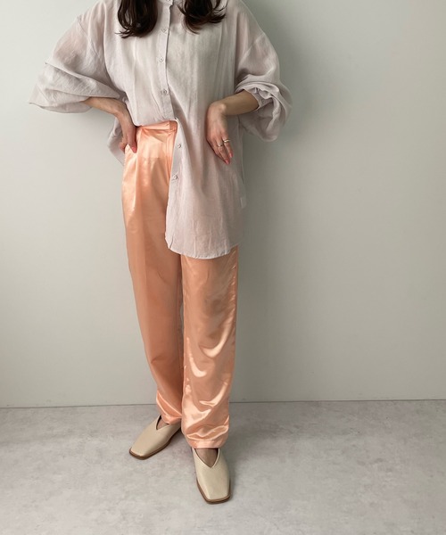 LE MORE(リモア)の「ヘムデザインサテンパンツ(その他パンツ・レディース・ベージュ/オレンジ/グリーン・S/M)」の19枚目の写真