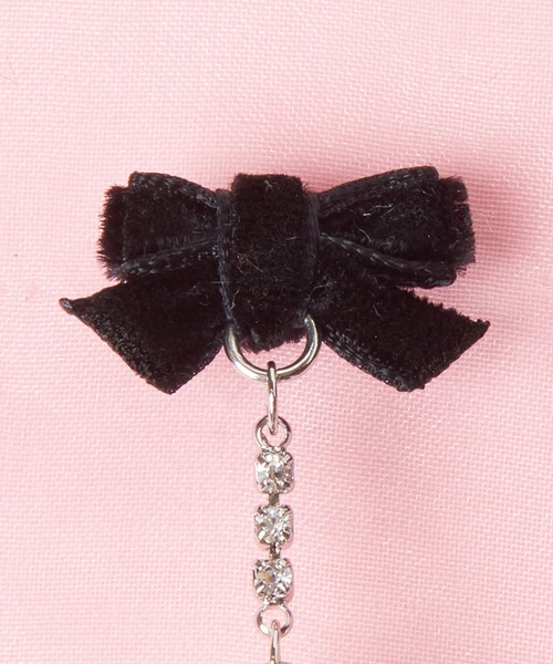 Mel cinna（メルシーナ）の「Mel cinna/Mel ribbon pearl earring（イヤリング・レディース・ホワイト/ブラック・FREE）」の11枚目の写真