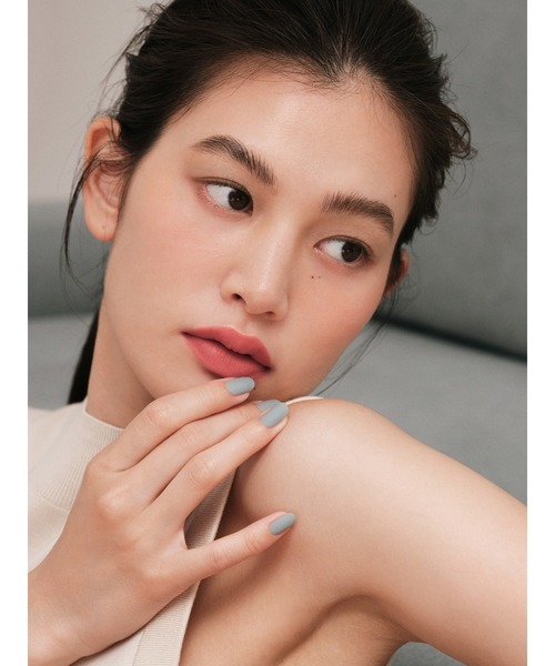 hince(ヒンス)の「グロウアップネイルカラー(マニキュア/ジェルネイル・レディース・アンドレス/アンベール/イントリケット/リバティー/フレッシュアウト/ミリアド/アウェイクニング/ギブ・ア・デェア・FREE)」の10枚目の写真