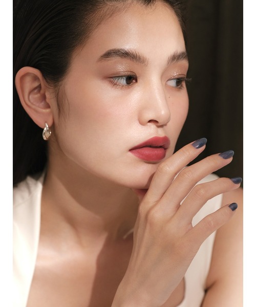 hince(ヒンス)の「グロウアップネイルカラー(マニキュア/ジェルネイル・レディース・アンドレス/アンベール/イントリケット/リバティー/フレッシュアウト/ミリアド/アウェイクニング/ギブ・ア・デェア・FREE)」の15枚目の写真