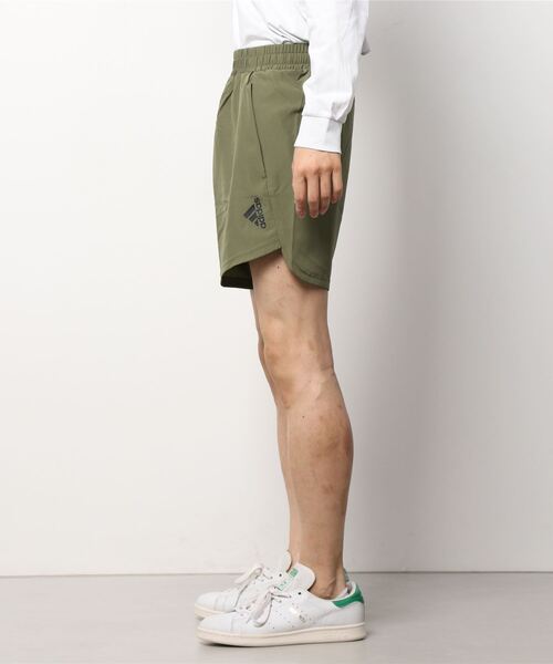 adidas（アディダス）の「アディダス adidas デザインド トゥ ムーブ ショーツ（その他パンツ・メンズ・カーキ/ブラック・LL/3L/S/M/L）」の3枚目の写真