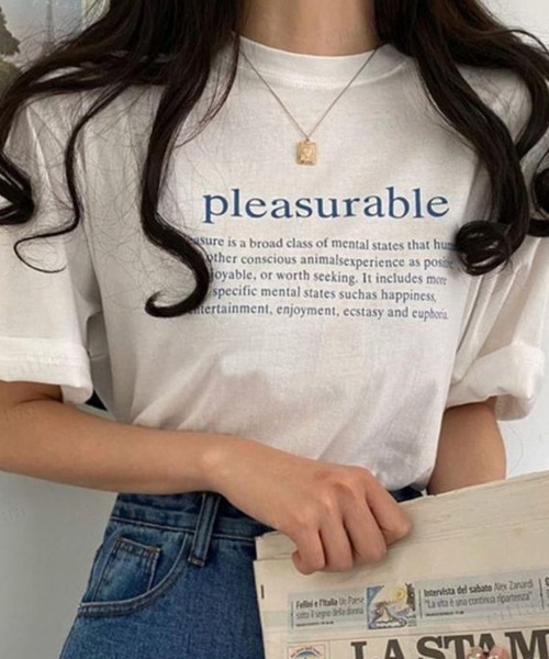 Dalfwin（ダールフィン）の「2022 S/S 春夏 韓国ファッション Tシャツ半袖レディース pleasurableレタリングTシャツ（Tシャツ/カットソー・レディース・ネイビー/ベージュ/アイボリー・FREE）」の8枚目の写真