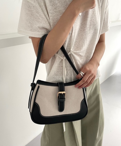 Didot.showroom(ディドット ショールーム)の「キャンバスフェイクレザーベルトハンドルバッグ(ハンドバッグ・レディース・ブラック/ブラウン・FREE)」の2枚目の写真